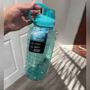 Manna Turquoise Water Bottle